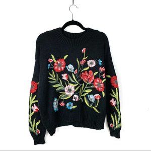 Black Floral Sweater Sz Small Embroidered